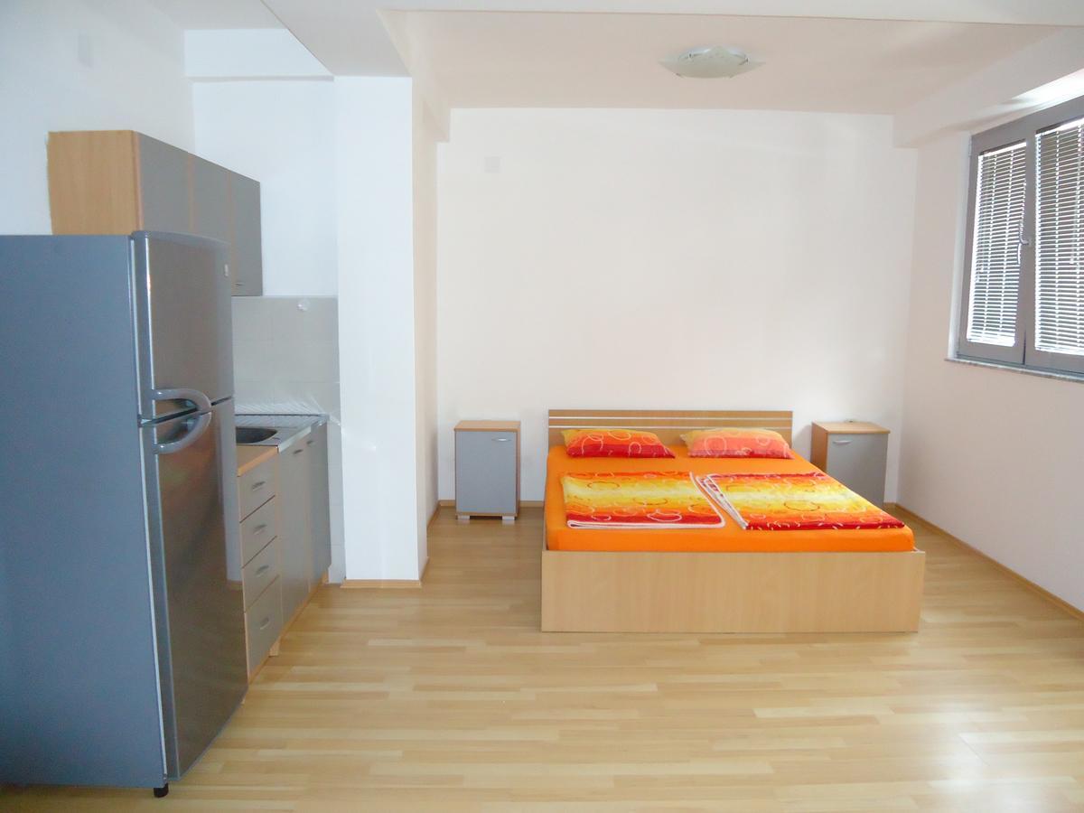 Apartments Stefanel Ohrid For Family And Couples Only Екстер'єр фото